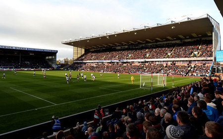 科斯塔历来 科斯塔历来